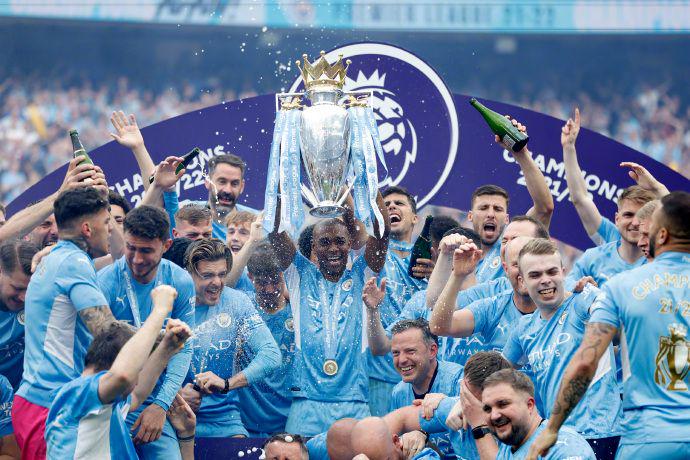 川超联赛首次出现熔断，成都66分钟8-0巴中直接结束比赛（川超联赛首现熔断机制：成都66分钟8比0巴中，比赛提前结束）