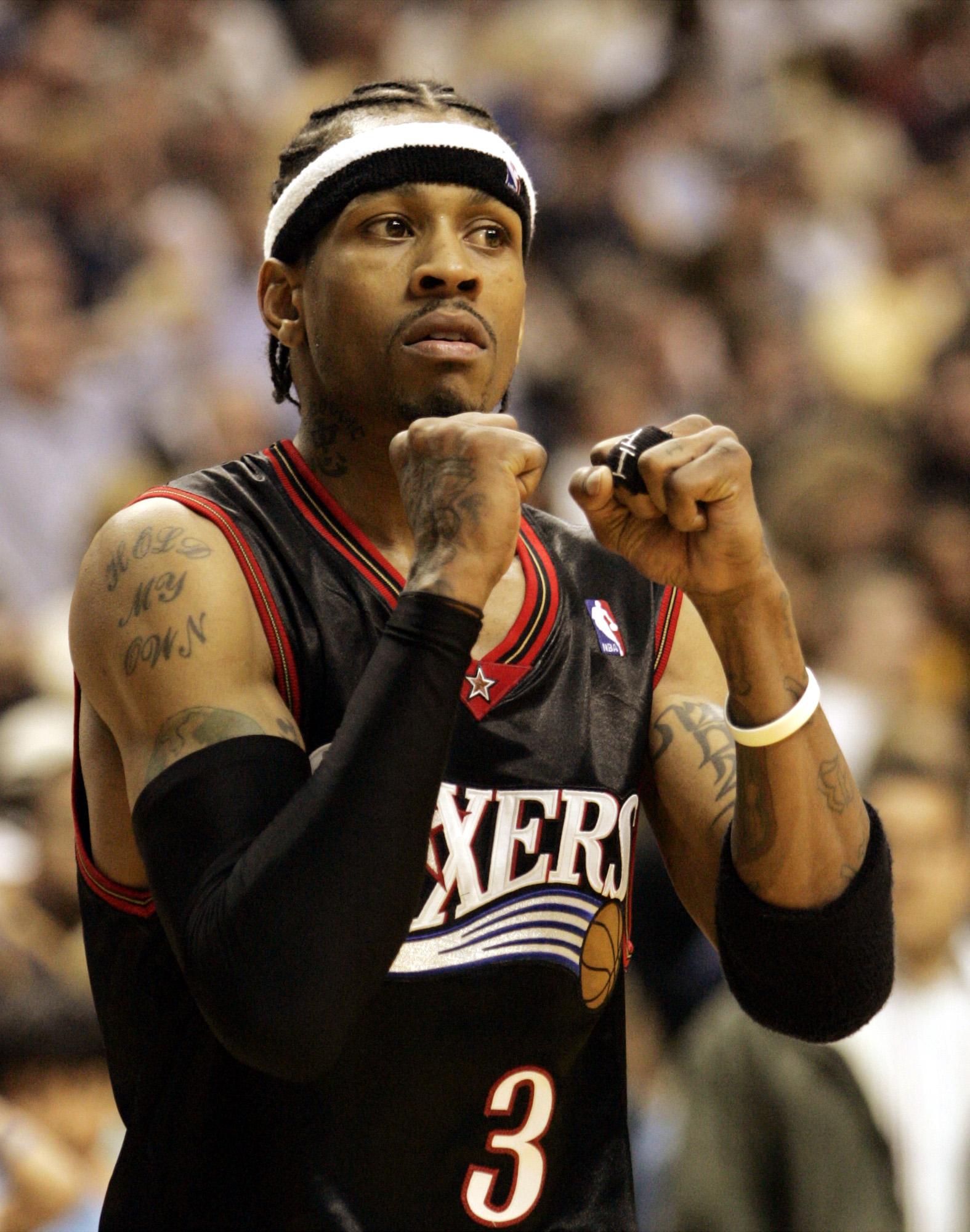 南通发布：南通市委书记、市长参加“苏超”南通队凯旋欢迎会（南通发布：市委书记、市长出席“苏超”南通队凯旋欢迎仪式）