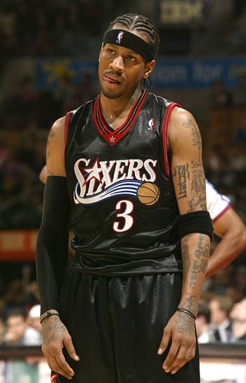 巴萨队长因心理危机或告别诺坎普，关键战屡失误后彻底扛不住了？（关键战频频失误，巴萨队长疑陷心理困境，或将告别诺坎普？）