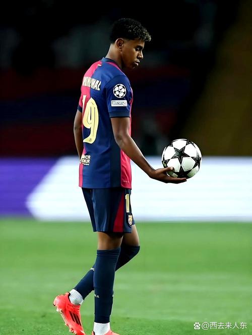 开拓者官方：主力中锋克林根因生病明日对阵雷霆出战成疑（开拓者官方：克林根因病，明日战雷霆出战存疑）