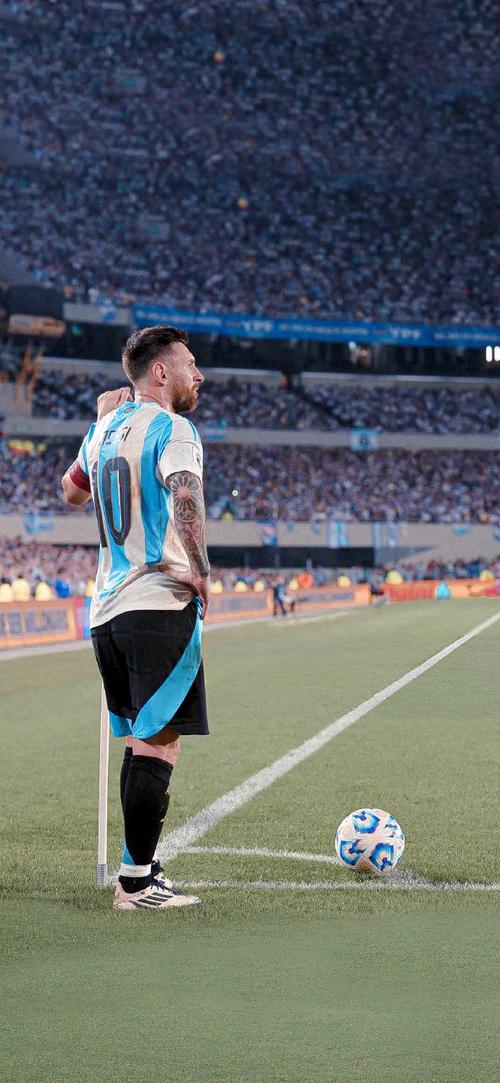 队报法国海外球员欧冠之夜：射手盛宴（队报：法国旅外球员欧冠之夜上演进球狂欢）