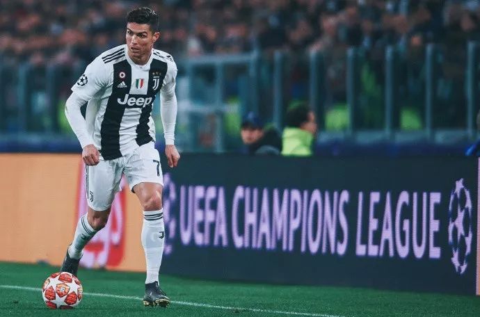 国际米兰vs拉齐奥：劳塔罗-马丁内斯、恰尔汗奥卢首发，罗马尼奥利、贡多齐出战（国米迎战拉齐奥：劳塔罗-马丁内斯、恰尔汗奥卢先发，罗马尼奥利与贡多齐出场）