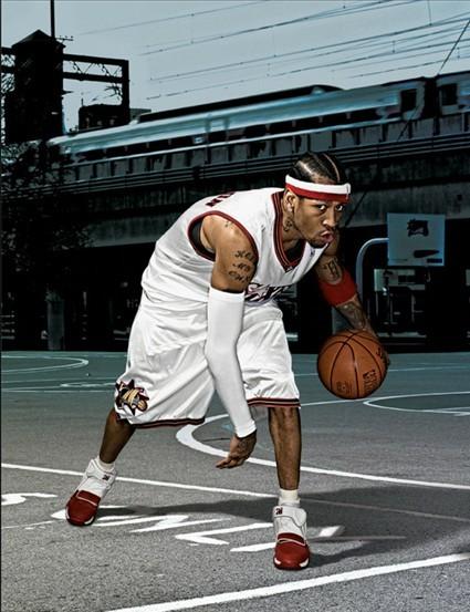 足球这项运动陪伴了我整个初高中，今天我十八岁了，...（从初高中到十八岁，足球一直在我身边…）