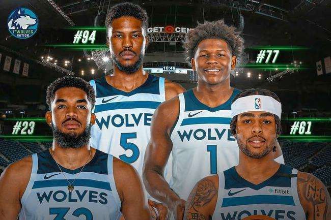 拉卡泽特回到酋长球场，观看并解说枪手对阵拜仁的比赛（拉卡泽特重返酋长球场，现场观战并解说阿森纳对阵拜仁）