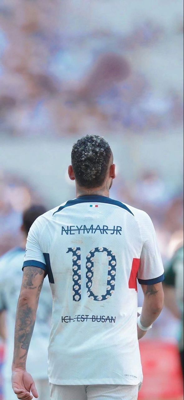 拜仁vs葡萄牙体育：凯恩、奥利塞、卡尔首发，阿方索替补（拜仁迎战葡萄牙体育：凯恩、奥利塞、卡尔领衔先发，阿方索替补待命）