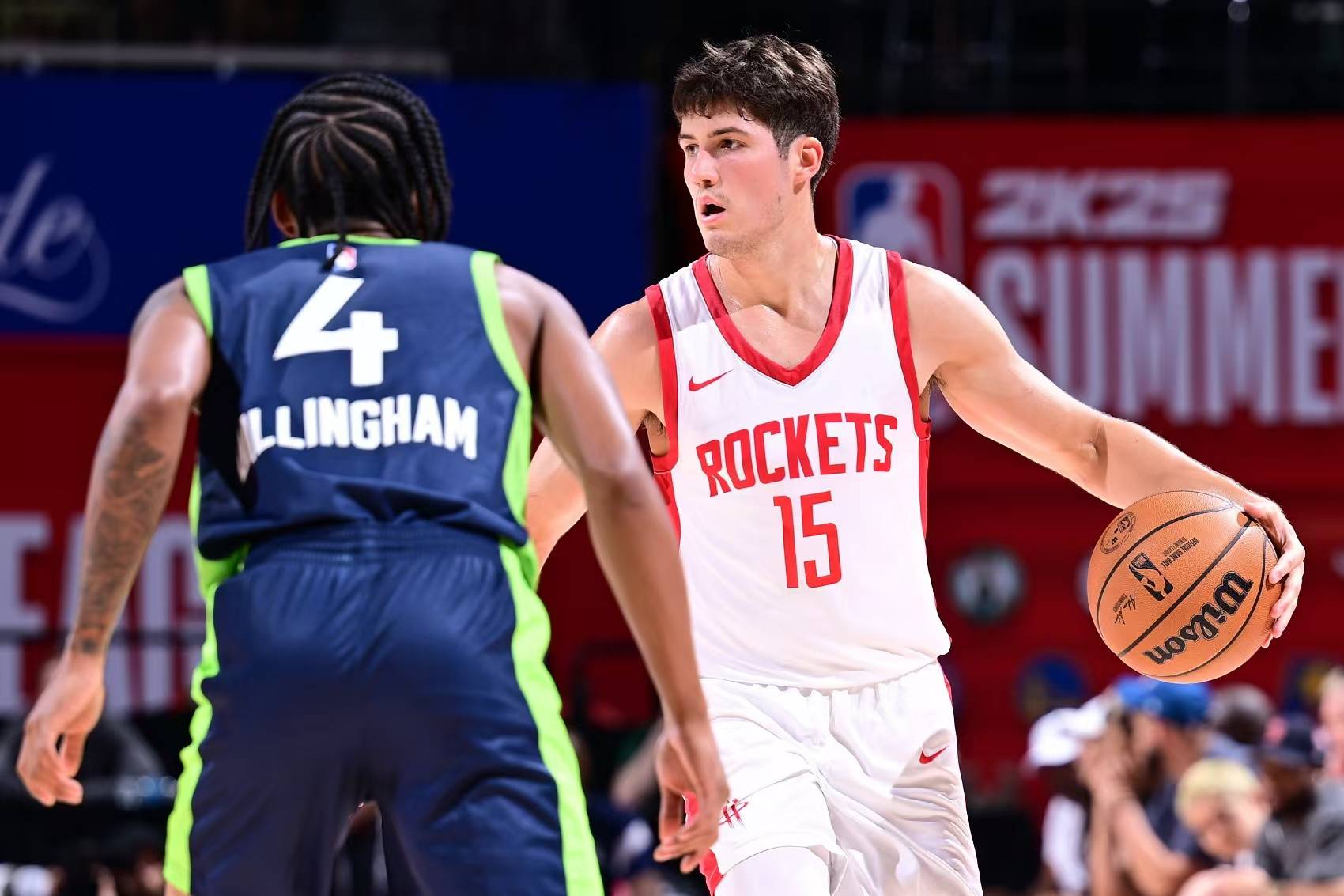 斯基拉：米兰派球探考察萨索洛中卫穆哈雷莫维奇和伊泽斯（斯基拉：米兰派遣球探赴萨索洛考察穆哈雷莫维奇和伊泽斯）