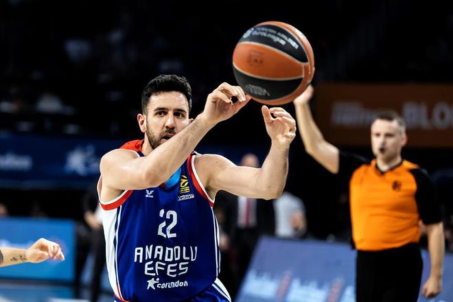 世体：巴萨计划12月底开启海外行，前往摩洛哥参加友谊赛（巴萨计划12月下旬赴摩洛哥进行友谊赛）